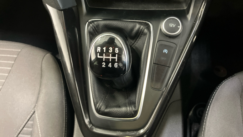 Ford Focus 1.0 EcoBoost 125 Titanium 5dr Petrol Hatchback